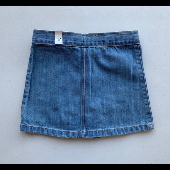 NWT! The Children’s Place Light Blue Denim Button Shirt - Picture 5 of 7